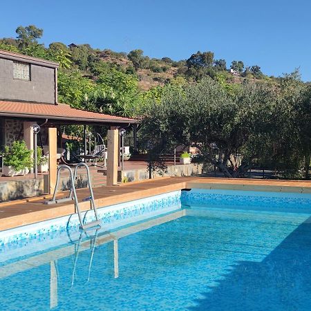 Montargano Peri Peri Etna Guest House מראה חיצוני תמונה
