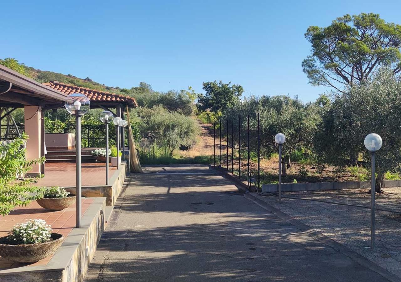 Montargano Peri Peri Etna Guest House מראה חיצוני תמונה