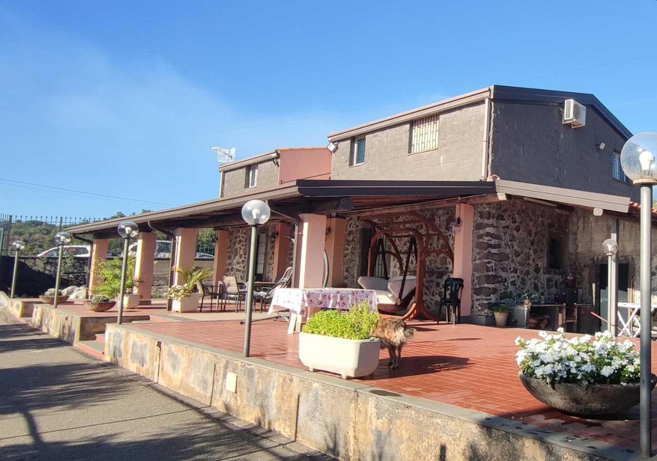 Montargano Peri Peri Etna Guest House מראה חיצוני תמונה
