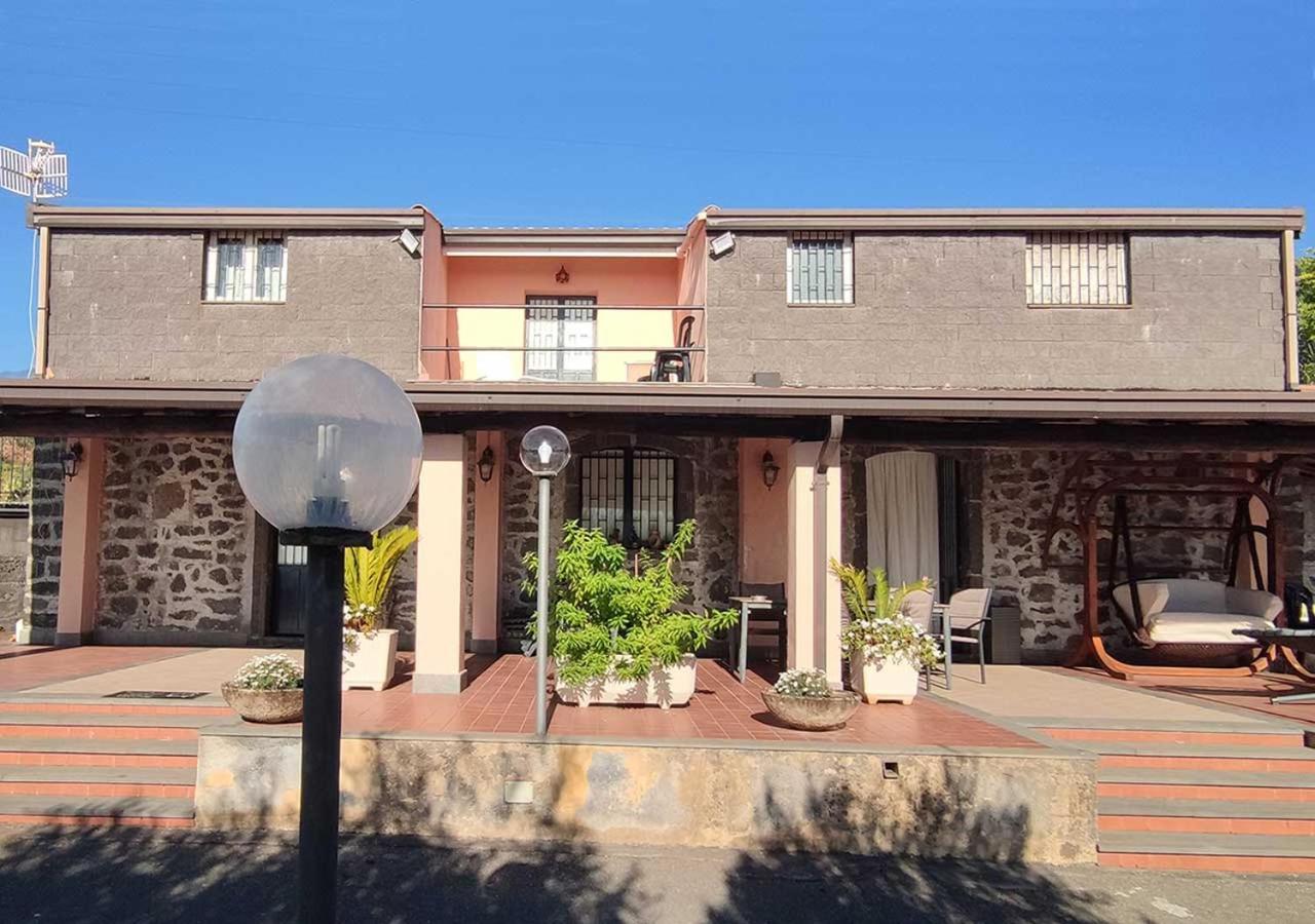 Montargano Peri Peri Etna Guest House מראה חיצוני תמונה