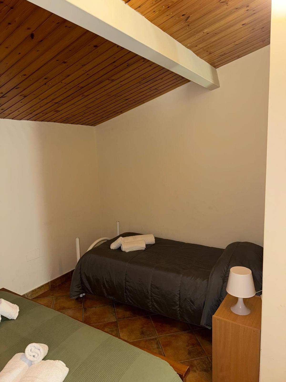 Montargano Peri Peri Etna Guest House מראה חיצוני תמונה