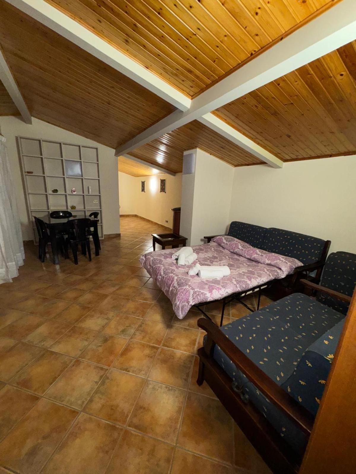 Montargano Peri Peri Etna Guest House מראה חיצוני תמונה