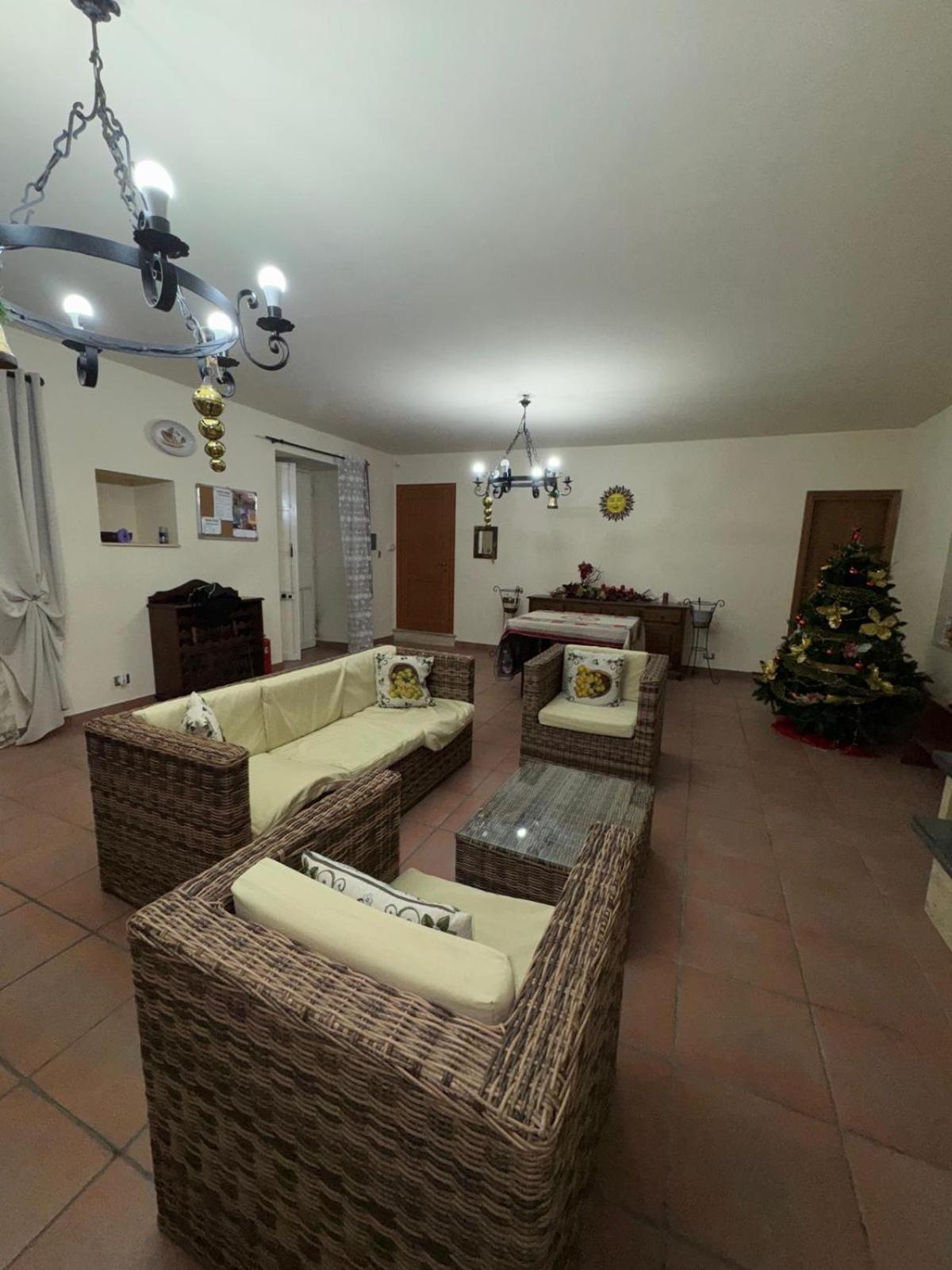 Montargano Peri Peri Etna Guest House מראה חיצוני תמונה